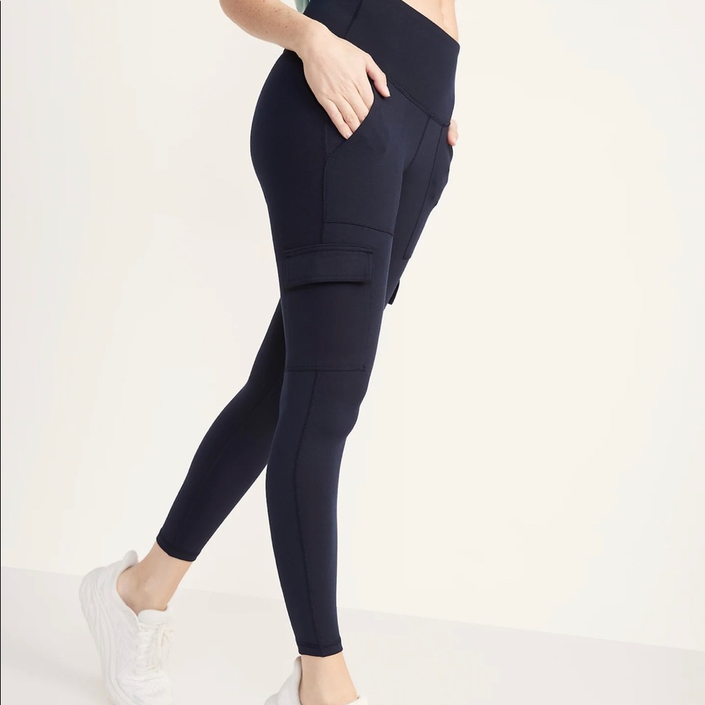 NWT black leggings